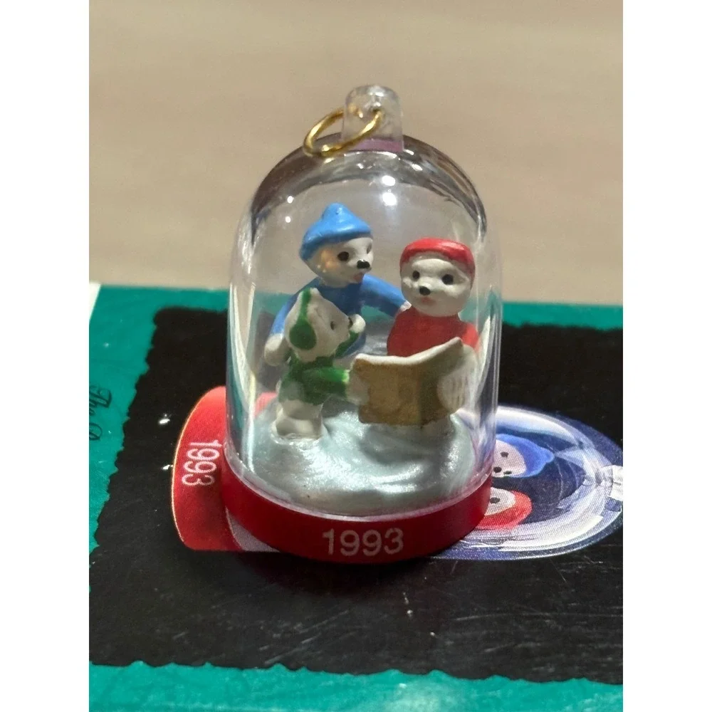 Lot of‎ 6 Hallmark Keepsake Miniature Ornaments 1993 Vintage Christmas